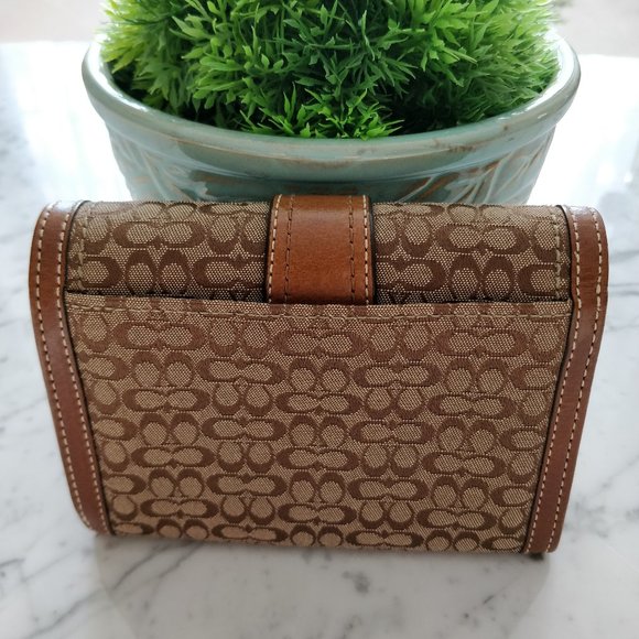 NWOT COACH Bifold Signature Wallet - Picture 5 of 5